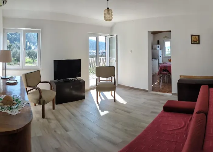 Διαμέρισμα Marina