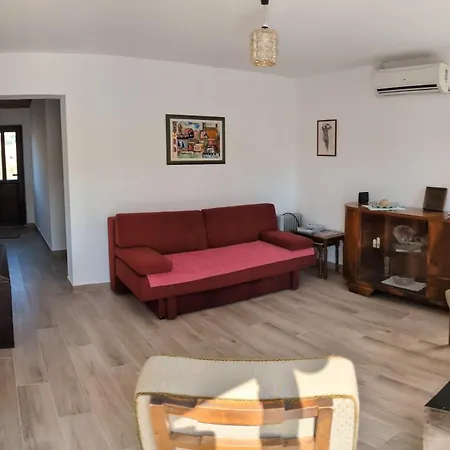 Marina Apartman Slano