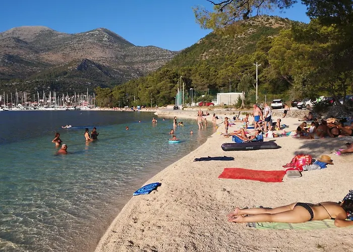 Marina Apartamento Slano