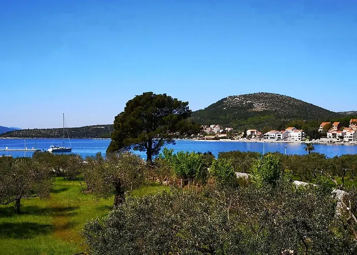 Marina Apartamento Slano